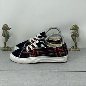 TOMMY BAHAMA Women’s Tartan Plaid Faux Shearling Lined Sneakers SIZE 6.5